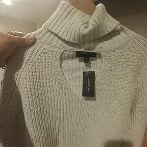 NWT  Lane Bryant Plus Size Keyhole Sweater